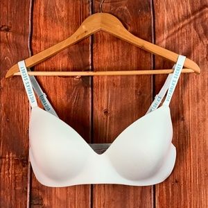 VS Wireless T-Shirt Bra 36D